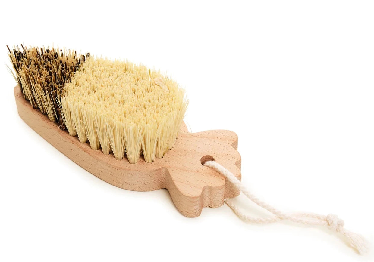 Vegetable Scrubber- Kikkerland